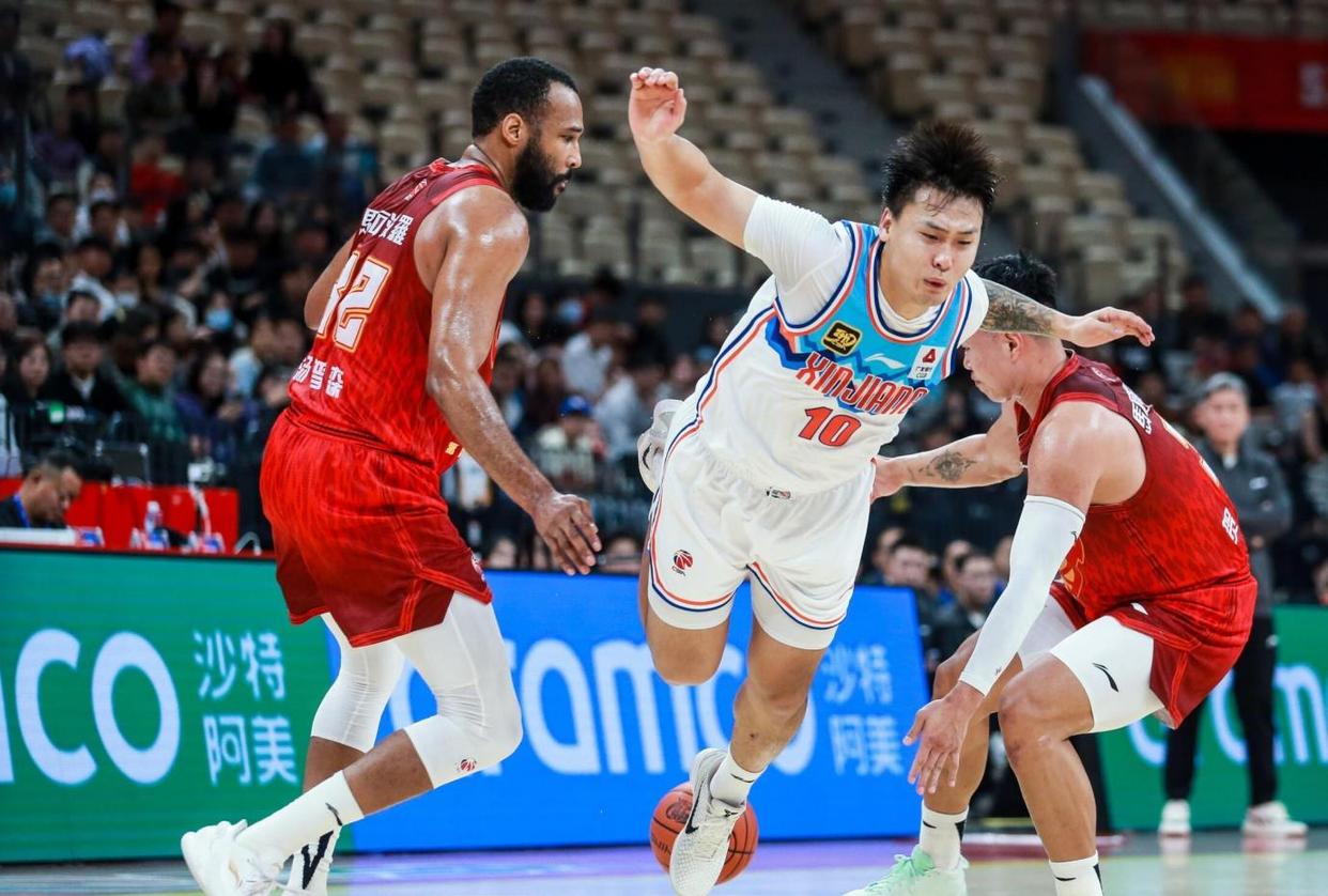 WTT冠军赛转会风云：新疆男篮盯上锋线强援，陈梦或成交易筹码的简单介绍